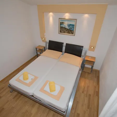7 Appartement *