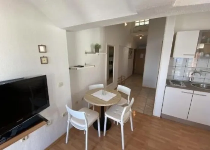 7 * Baška Voda