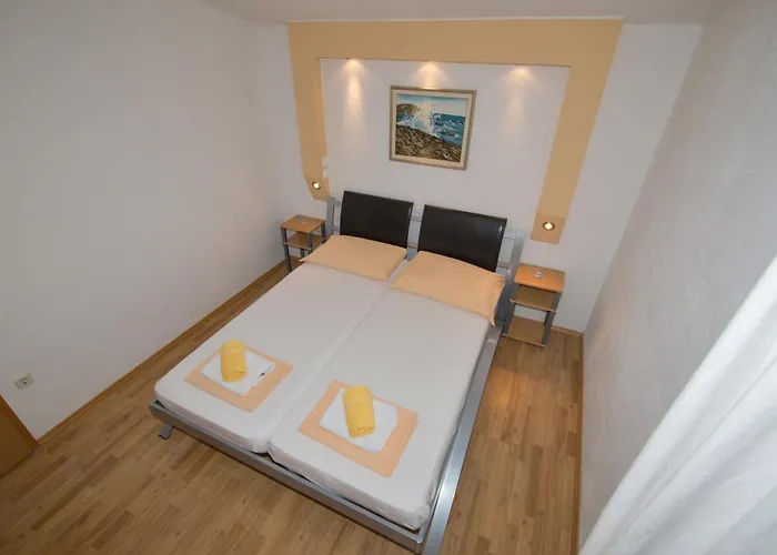 7 Appartement *